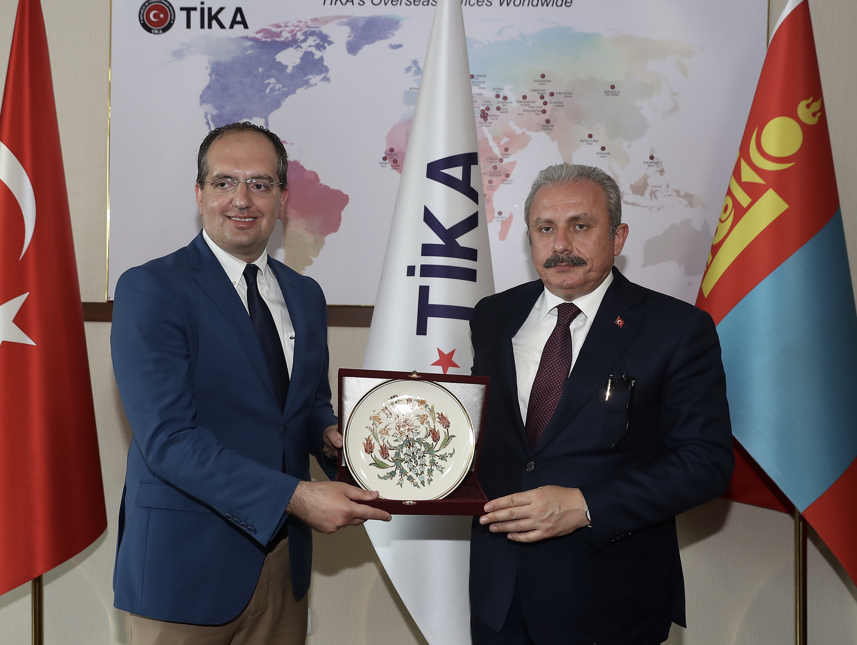 القوة الناعمة لوكالة التعاون والتنسيق التركية (تيكا): السمة الوطنية في السياسة الخارجية التركية