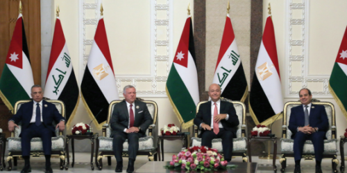 دور العراق ومكانته الإقليمية بين إيران والعالم العربي