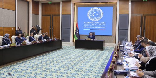 انعكاس السياسات الانتقالية على مرحلة بناء مؤسسات الدولة في ليبيا