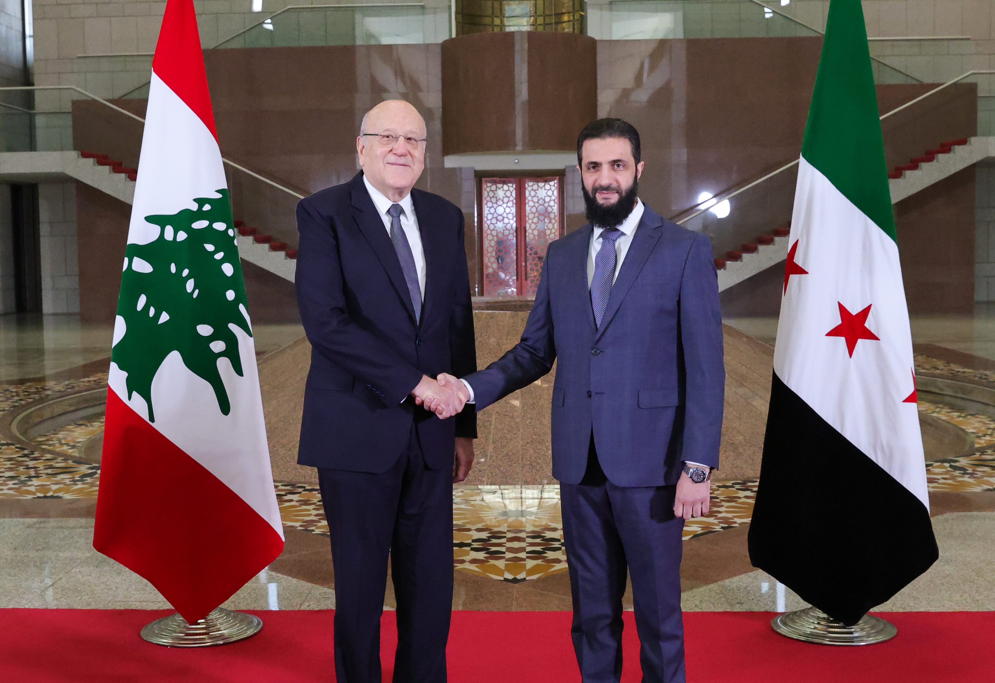 تأثيرات نجاح الثورة السورية في لبنان: التحولات السياسية والمكاسب الجديدة