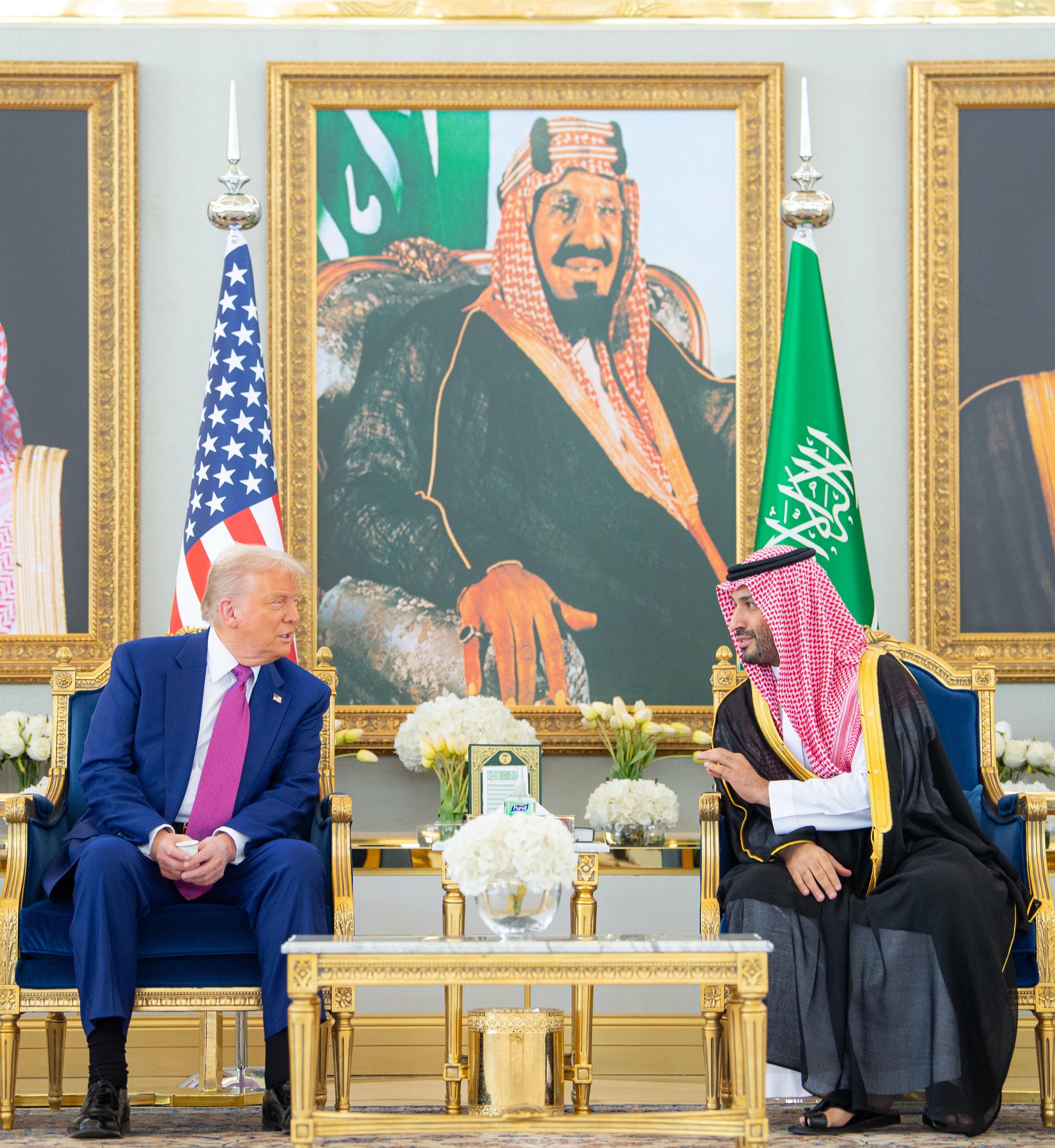 عقيدة ترامب في الخليج الإستراتيجية الجيواقتصادية في الشرق الأوسط